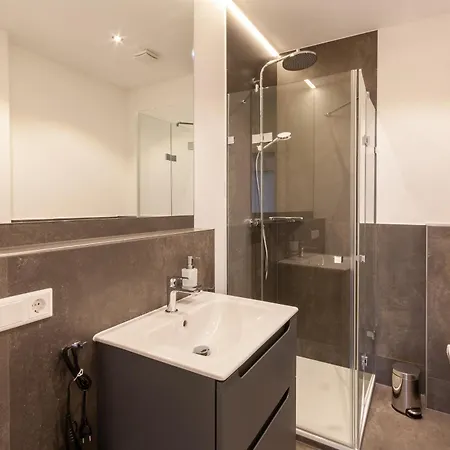 Hirschmann 5 Mit Kamin *